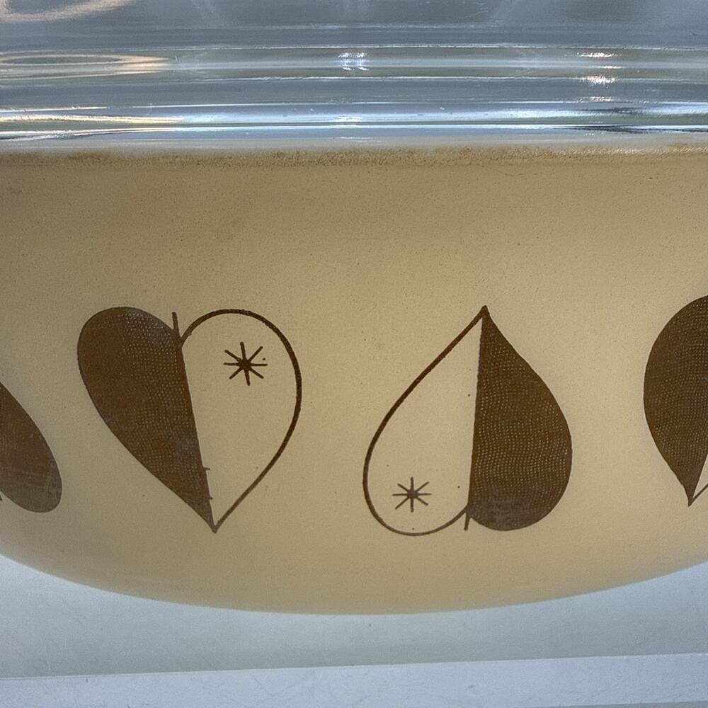 VTG PYREX Golden Hearts Ovenware 2.5 QT Baking Dish w/ Lid 045 ⬇️